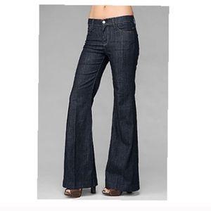 7 for all mankind Ginger Flare Jeans- size 6/8